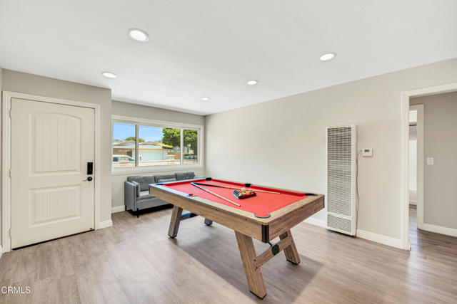 Detail Gallery Image 2 of 44 For 7562 Washington Dr, Huntington Beach,  CA 92647 - 3 Beds | 2 Baths