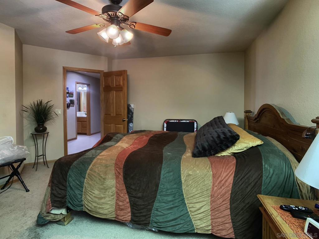 MLS #250023781SD img 28