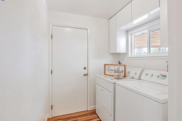 3335 Cornish Ct, Fremont CA: https://media.crmls.org/mediaz/96cd0567-4fd0-41ae-8286-0d2780d66b64.jpg