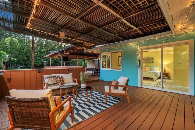 17561 Vineyard Rd, Castro Valley CA: https://media.crmls.org/mediaz/96cd174d-2220-4e6b-a54b-e1be51e5aa86.jpg