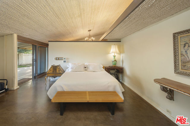 87 Vientos Road photo 14