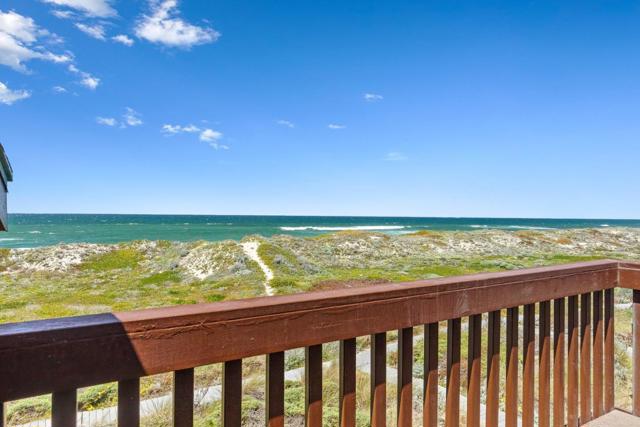 172 Monterey Dunes Way, Moss Landing CA: https://media.crmls.org/mediaz/96d1f718-2b67-40b7-a6a3-903d102fac0b.jpg