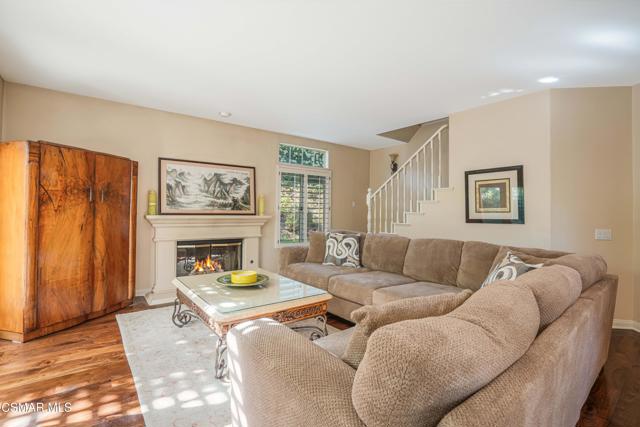 32714 Wellbrook Drive, Westlake Village CA: https://media.crmls.org/mediaz/96d1fd36-f2c8-40ed-9060-2dc44b7b8ff1.jpg