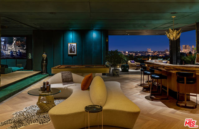 1851 N Stanley Avenue, Los Angeles CA: https://media.crmls.org/mediaz/96d26c2a-ea47-4be6-b357-1b201c059aad.jpg