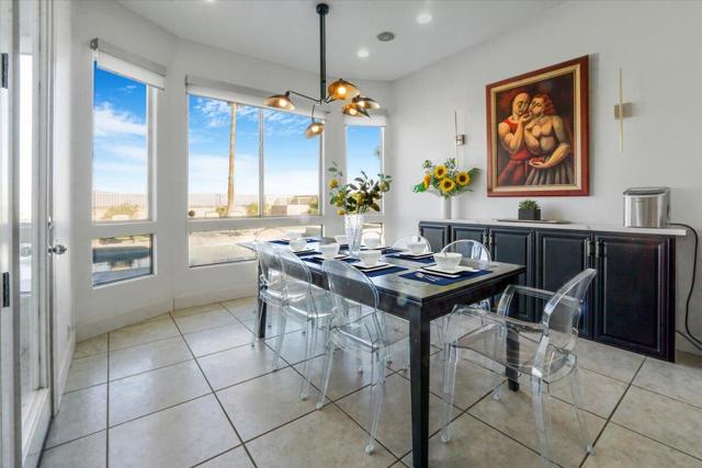 34620 Via Josefina, Rancho Mirage CA: https://media.crmls.org/mediaz/96d2bef6-eac9-44cc-927b-eec232a244bf.jpg