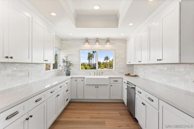 4141 Palomar Drive, Fallbrook CA: https://media.crmls.org/mediaz/96d378fb-a052-4b39-8281-dce848dd83e7.jpg