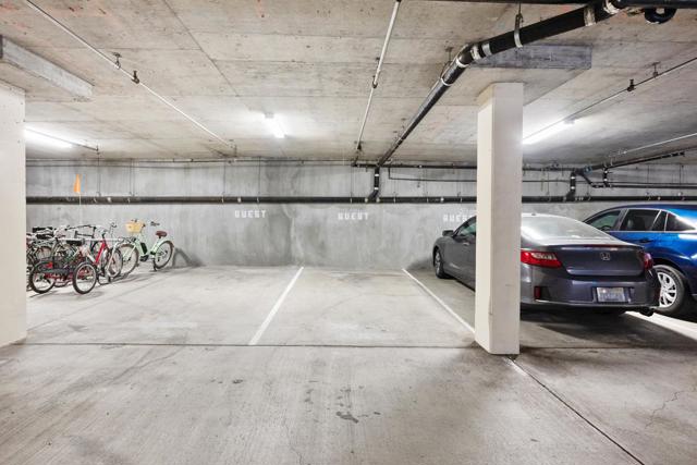 550 El Camino Real, Burlingame CA: https://media.crmls.org/mediaz/96d3e31c-ded6-4fbb-ad78-ba9980b8cedb.jpg