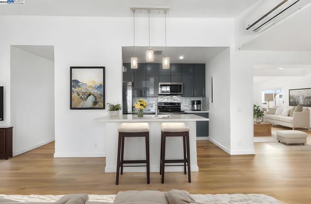 24753 Willimet Way, Hayward CA: https://media.crmls.org/mediaz/96d4044a-41f2-40a9-b2dd-6ab5cbc76528.jpg