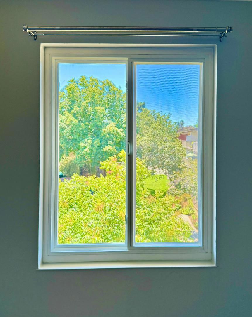 https://media.crmls.org/mediaz/96d44b1e-6ea7-450e-ad89-9c0470c7bdf5.jpg?preset=X-Large