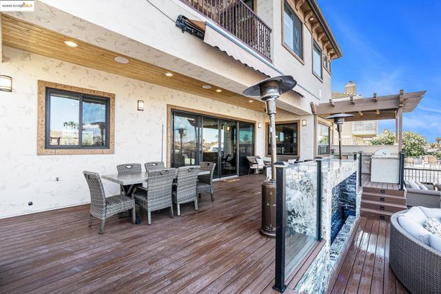 2012 Windward Pt, Discovery Bay CA: https://media.crmls.org/mediaz/96d5ba2c-f053-4134-a894-508f364b0db0.jpg