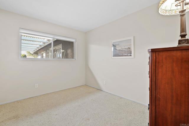 Image 27 of 42 For 17575 Santa Paula Circle