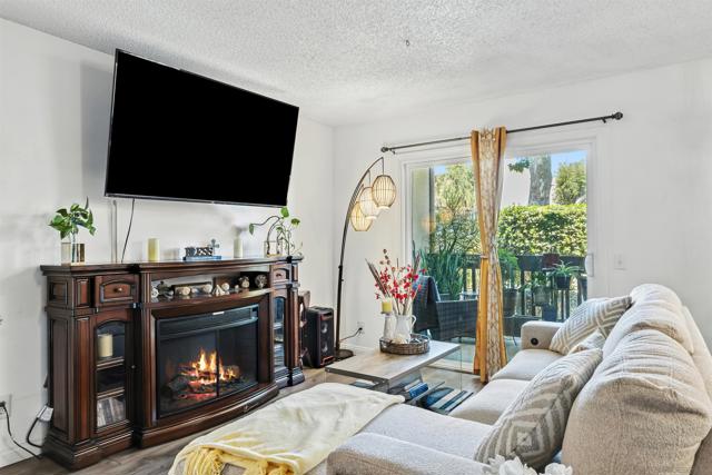5350 Baltimore Drive, La Mesa CA: https://media.crmls.org/mediaz/96d60a9d-b09f-40d2-a047-5bb0c53433e0.jpg