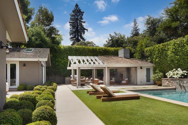 1661 University Avenue, Palo Alto CA: https://media.crmls.org/mediaz/96d6d141-1b8f-4044-8203-1a7e285ee5a1.jpg