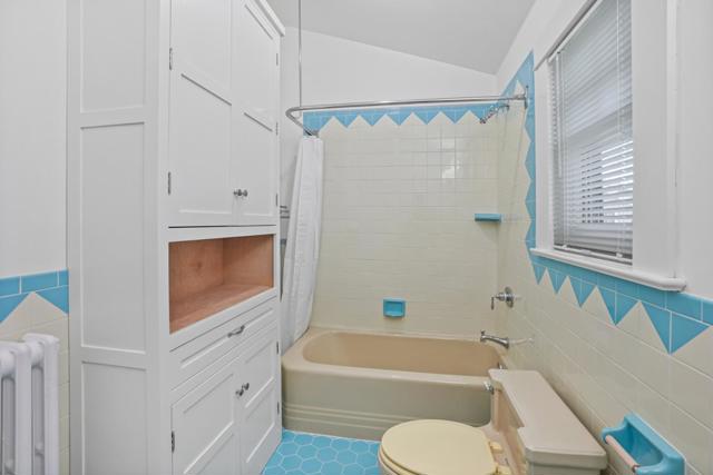 385 Miramar Drive, Half Moon Bay CA: https://media.crmls.org/mediaz/96d850c4-677f-41b6-aeec-f205640eca40.jpg