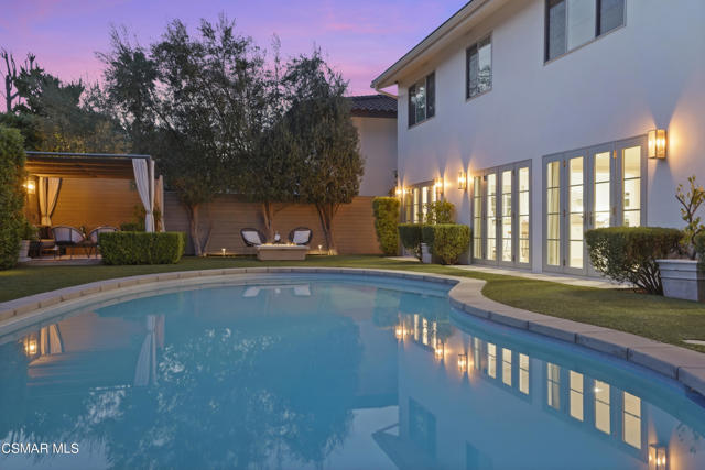 1581 Covington Avenue, Westlake Village CA: https://media.crmls.org/mediaz/96d9af02-84d3-4154-91c3-83ea34566ce8.jpg
