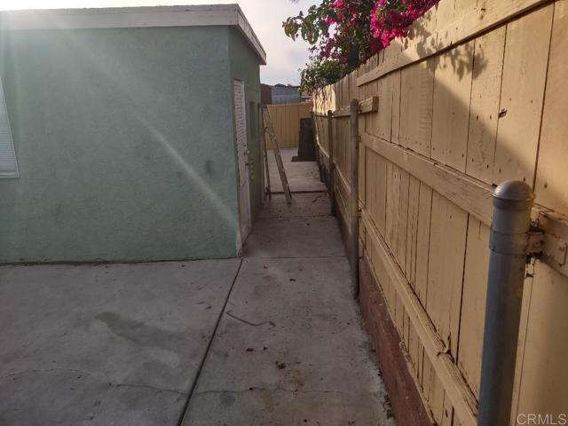 Detail Gallery Image 6 of 19 For 3948 Date Ct., Chula Vista,  CA 91911 - 3 Beds | 1 Baths