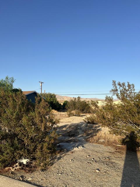 1500 Avenida Ramada, Desert Hot Springs CA: https://media.crmls.org/mediaz/96d9f420-a546-444c-ade0-39eae4108443.jpg