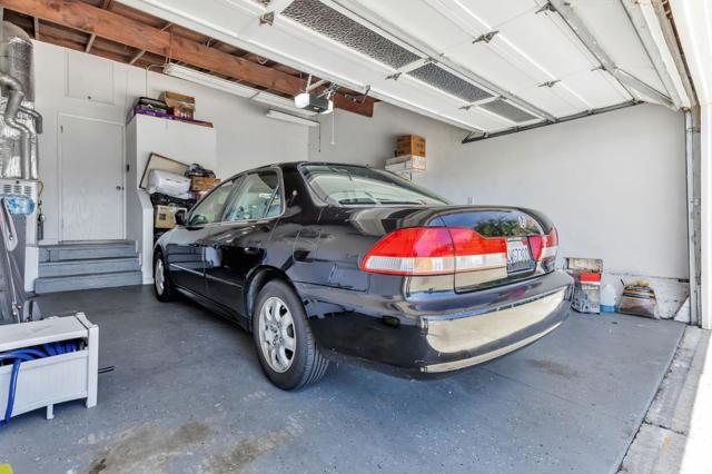455 Gardenside Avenue, South San Francisco CA: https://media.crmls.org/mediaz/96db731f-8bd6-45cc-b1d5-109014dc12e1.jpg