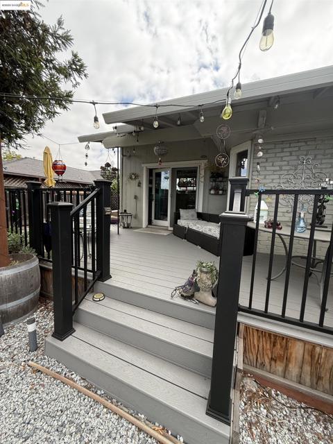 2821 Ponderosa Drive, Concord CA: https://media.crmls.org/mediaz/96dc443d-95c3-4a36-9d91-d8c9194648a0.jpg