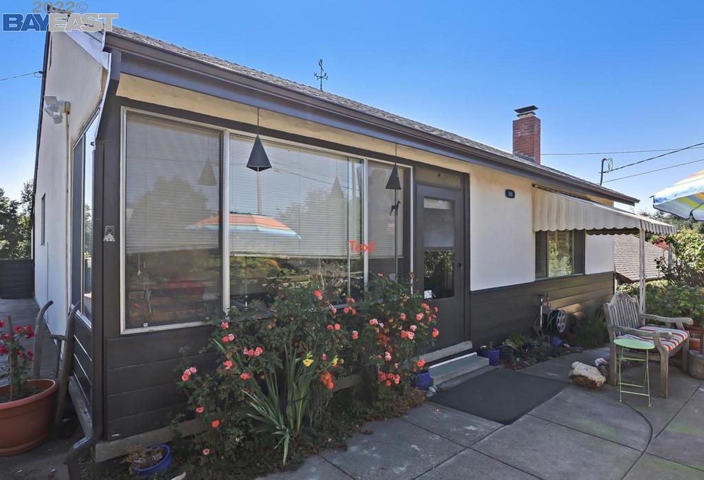 5911 Jensen Rd