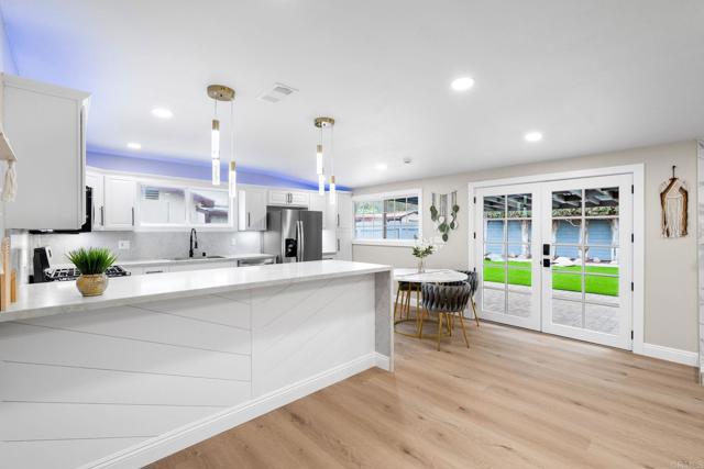 Detail Gallery Image 18 of 40 For 13824 Powers Rd, Poway,  CA 92064 - 4 Beds | 2 Baths