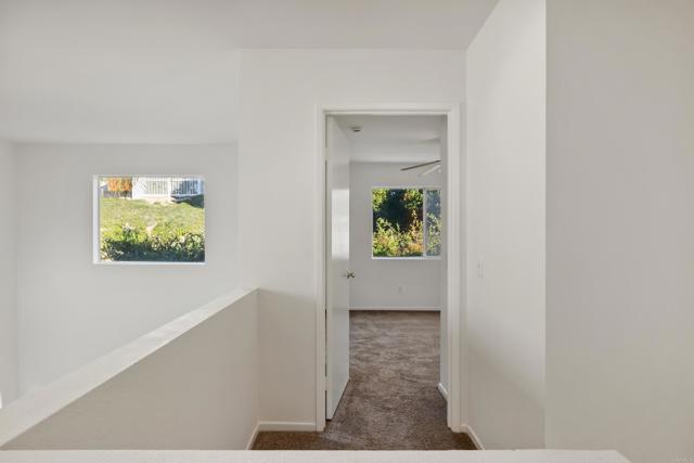 Detail Gallery Image 11 of 31 For 424 Dakota Way, Oceanside,  CA 92056 - 2 Beds | 2/1 Baths