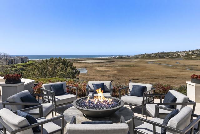 210 Gibson Pt, Solana Beach CA: https://media.crmls.org/mediaz/96ddf785-0e3d-4970-8ac5-8d63c0cfdafb.jpg