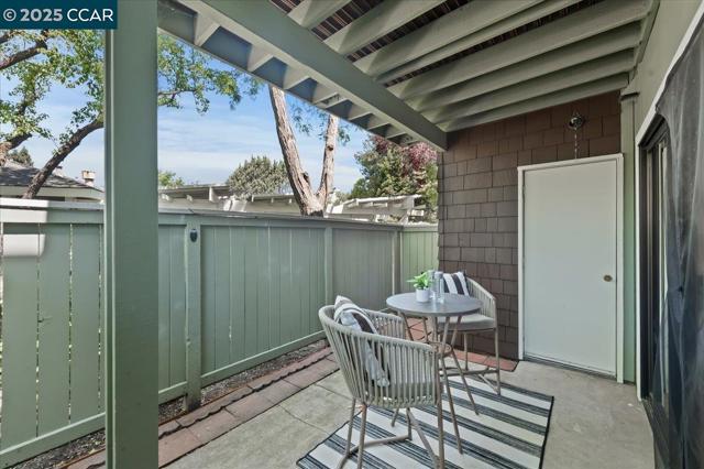 108 Compton Circle, San Ramon CA: https://media.crmls.org/mediaz/96dee8f7-1878-4772-b78e-5a720ac050f6.jpg