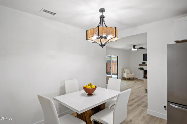 Detail Gallery Image 10 of 32 For 930 Topsail Ct, Oxnard,  CA 93035 - 4 Beds | 2 Baths