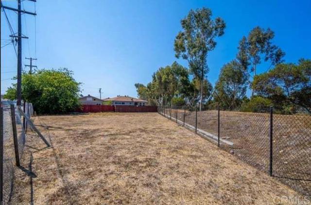0 Dwight Street, San Diego CA: https://media.crmls.org/mediaz/96dfc480-2bf4-4a67-a4d8-045821160d22.jpg