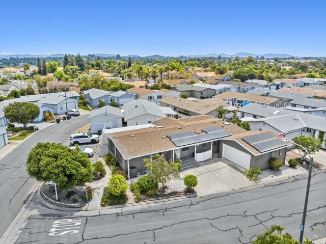 Detail Gallery Image 38 of 58 For 631 via Costa Rica, Vista,  CA 92081 - 2 Beds | 2 Baths