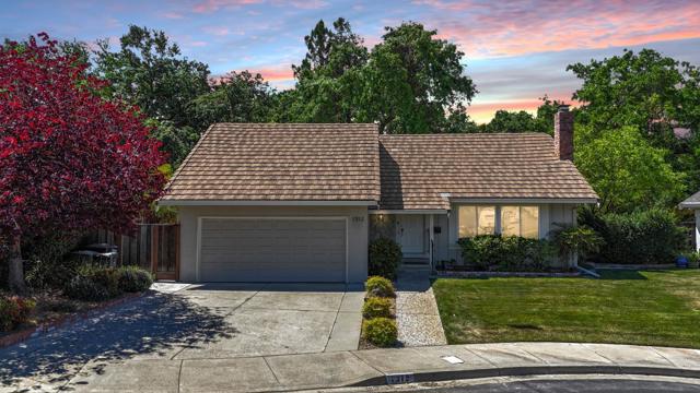 Image 2 of 45 For 1312 Vintner Way