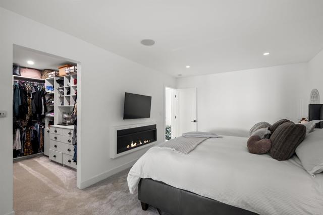 3120 Poe Street, San Diego CA: https://media.crmls.org/mediaz/96e09555-d83f-454b-be20-e468bb63a873.jpg