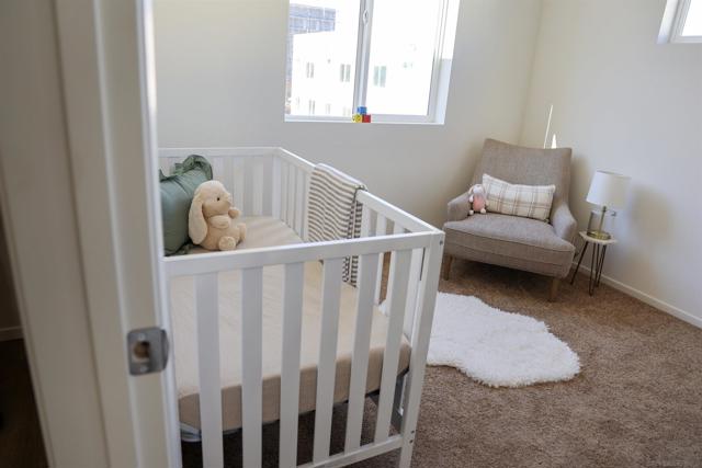 5282 Naranja Street 11, San Diego CA: https://media.crmls.org/mediaz/96e52ad7-bf4c-4fb7-ba99-6a3dace94ed0.jpg
