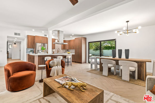 1979 East Alejo Road, Palm Springs, CA 92262 | Slideshow Image #14