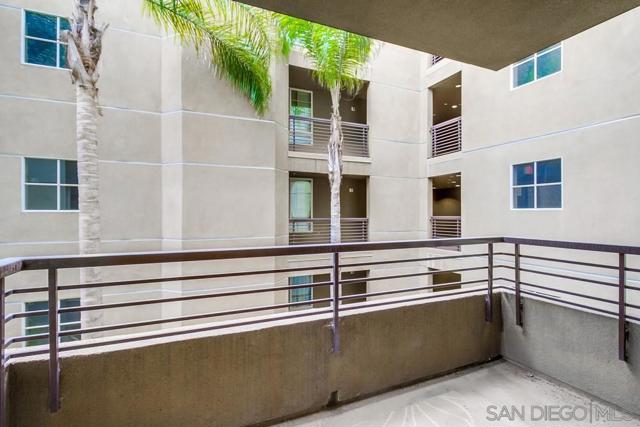 1480 Broadway, San Diego, California 92101, 2 Bedrooms Bedrooms, ,2 BathroomsBathrooms,Condominium,For Sale,Broadway,240028895SD