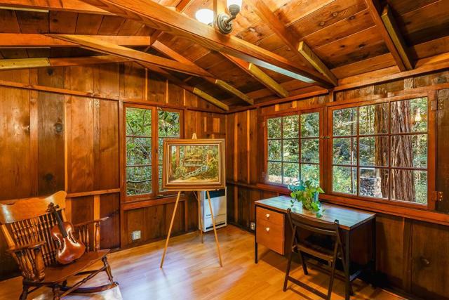 2001 Cathedral Drive, Aptos CA: https://media.crmls.org/mediaz/96e738a6-dec7-4ded-98fc-d391c200773a.jpg