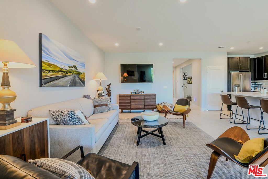 MLS #25594495 image #10