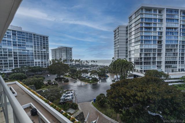 1770 Avenida Del Mundo, Coronado CA: https://media.crmls.org/mediaz/96e95100-79e0-47e7-91e1-cadb7ac390da.jpg