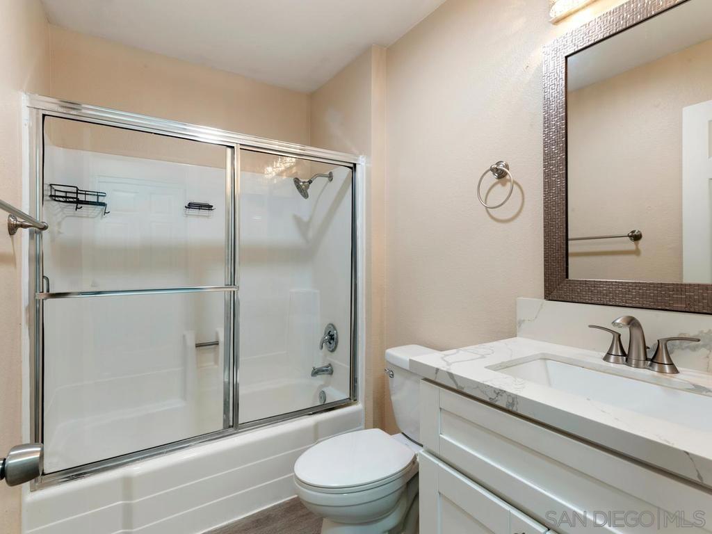 2094 Grand Ave - photo 11