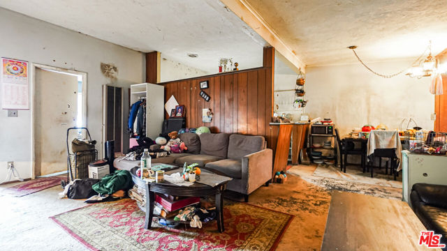 13401 Berg Street photo 7