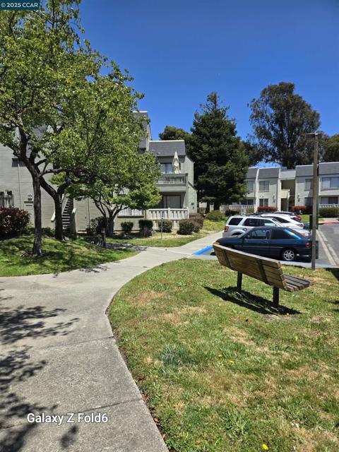 2753 East Ct, Richmond CA: https://media.crmls.org/mediaz/96ea53cf-4a14-4ba2-b311-670d754978cd.jpg