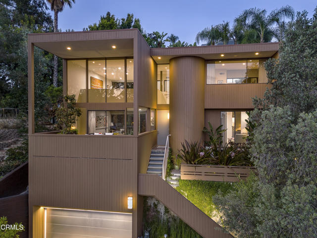 2266 Panorama Terrace, Los Angeles CA: https://media.crmls.org/mediaz/96eaaa74-73ed-4738-83ef-3e200b6e516a.jpg