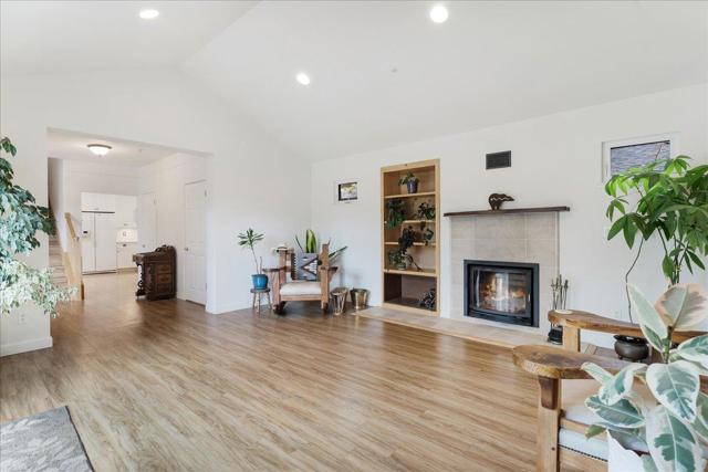 334 Park Way, Santa Cruz CA: https://media.crmls.org/mediaz/96ead8b6-b118-4546-846d-6ebec4809c38.jpg