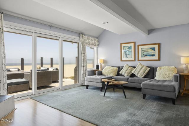 Detail Gallery Image 6 of 64 For 325 Ocean Dr, Oxnard,  CA 93035 - 5 Beds | 3 Baths