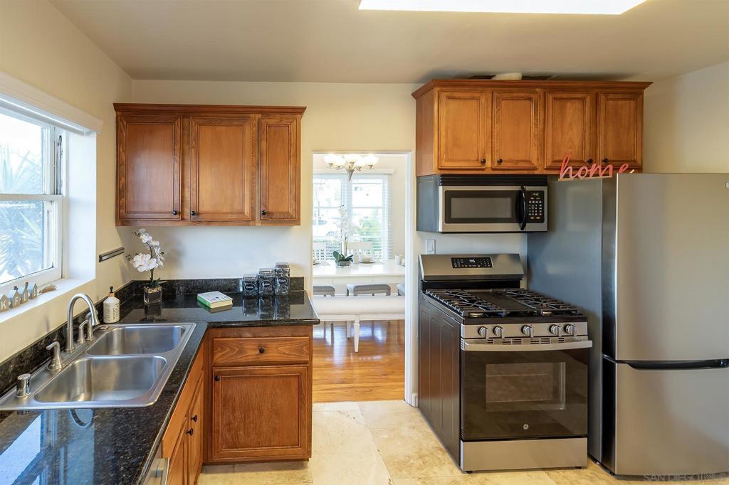 3292 Orange Avenue - photo 7