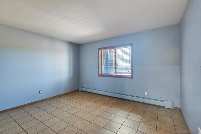 2511 Via Rancheros, Fallbrook CA: https://media.crmls.org/mediaz/96ede033-f4db-460f-ab6e-28ed7edcb6cf.jpg