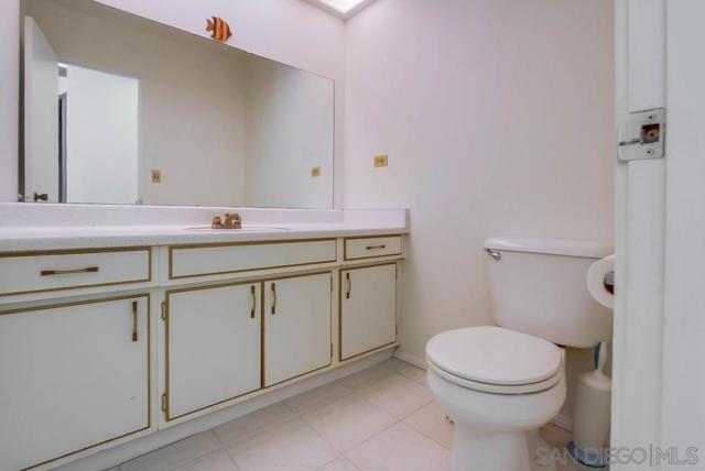 4711 ASHBY ST, San Diego CA: https://media.crmls.org/mediaz/96ee12df-3827-4308-ae28-842273c6c777.jpg