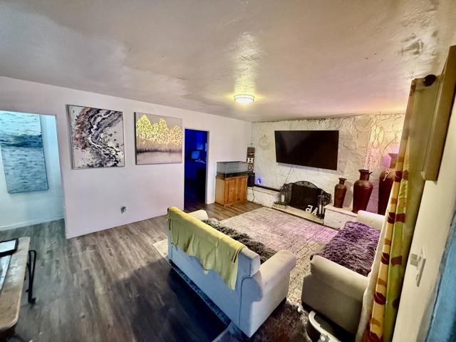 2356 W Hays Street, Banning CA: https://media.crmls.org/mediaz/96efa683-314d-4ce2-865f-8ac08428e420.jpg