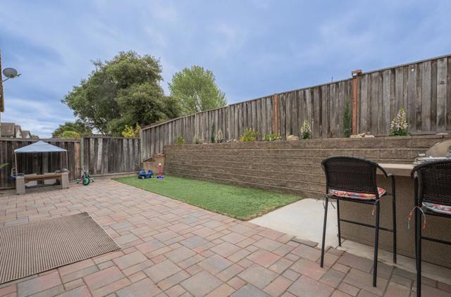18106 Stonehaven, Salinas CA: https://media.crmls.org/mediaz/96eff32e-4525-4b83-84f8-c72f92c28a9e.jpg